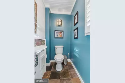 305 E Hamburg Street, Baltimore, MD 21230 - Photo 18