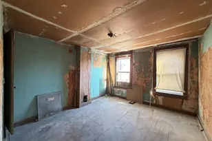 1110 S Conkling St, Baltimore, MD 21224 - Photo 8