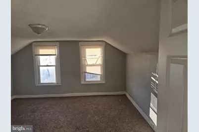 307 S Augusta Avenue, Baltimore, MD 21229 - Photo 6