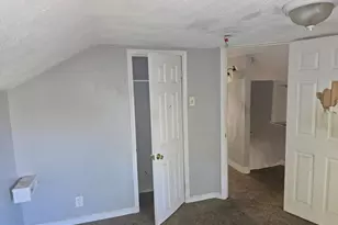 307 S Augusta Ave, Baltimore, MD 21229 - Photo 10