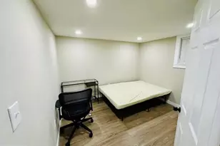 800 N Broadway, Baltimore, MD 21205 - Photo 18