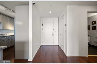 1200 Steuart Street #312, Baltimore, MD 21230 - Photo 4