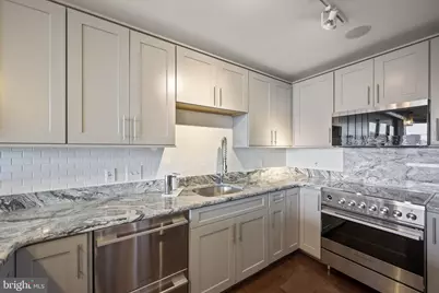 1200 Steuart Street #312, Baltimore, MD 21230 - Photo 8