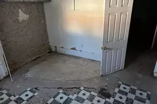 3527 E Fayette St, Baltimore, MD 21224 - Photo 12