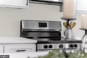 3827 Cottage Ave, Baltimore, MD 21215 - Photo 34