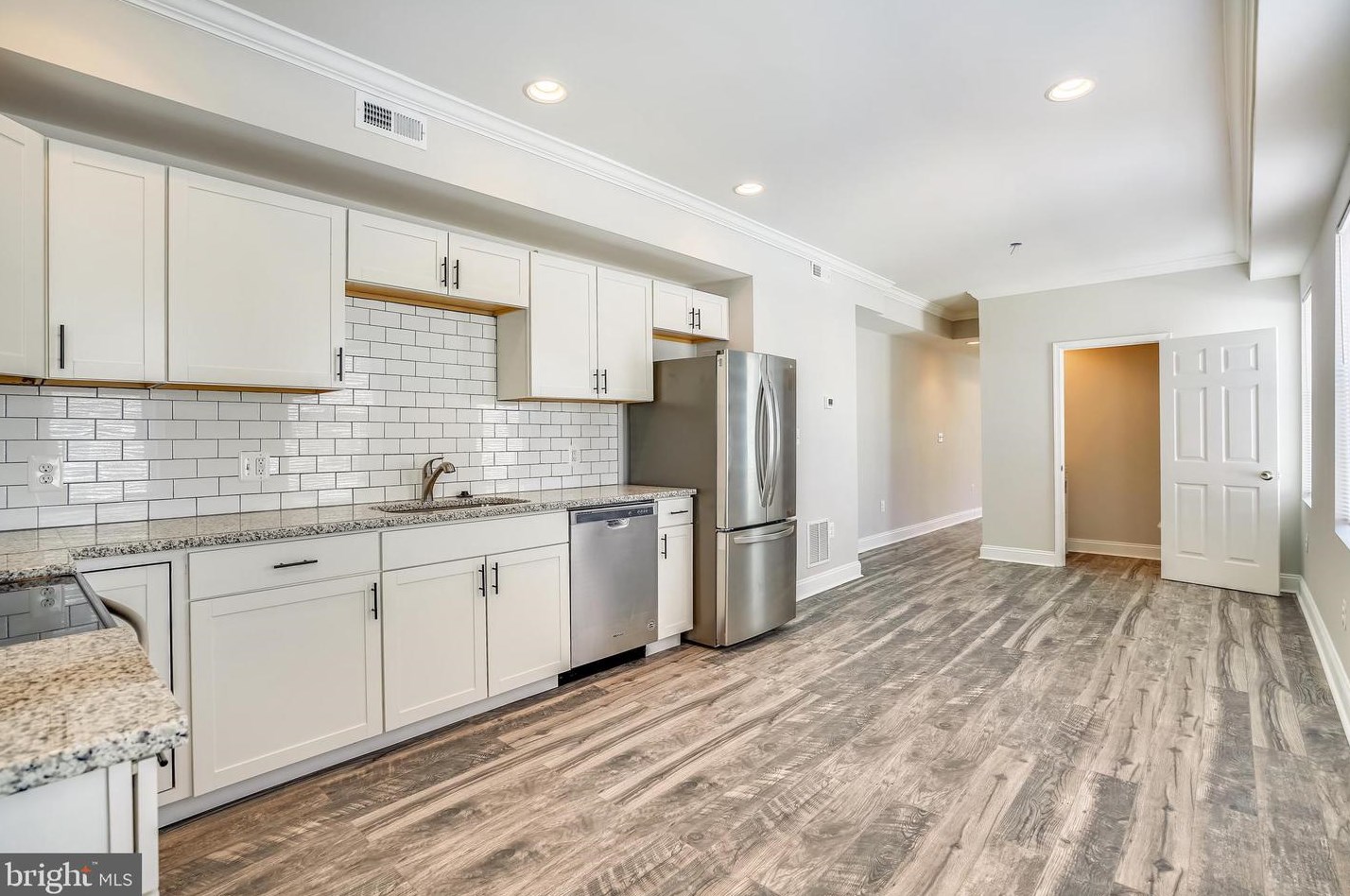 2521 Ashland Ave, Baltimore, MD 21205-1629