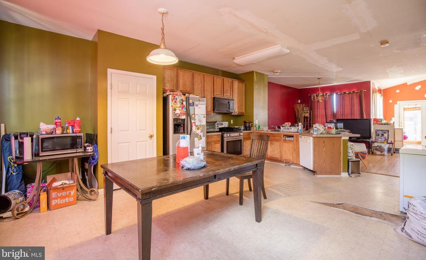 5415 Sinclair Greens Dr, Baltimore, MD 21206-3567
