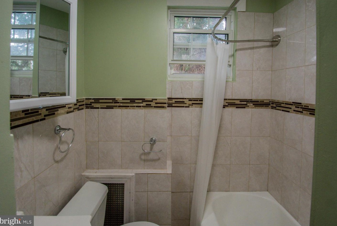 4200 Potter St, Baltimore MD  21229-4122 exterior