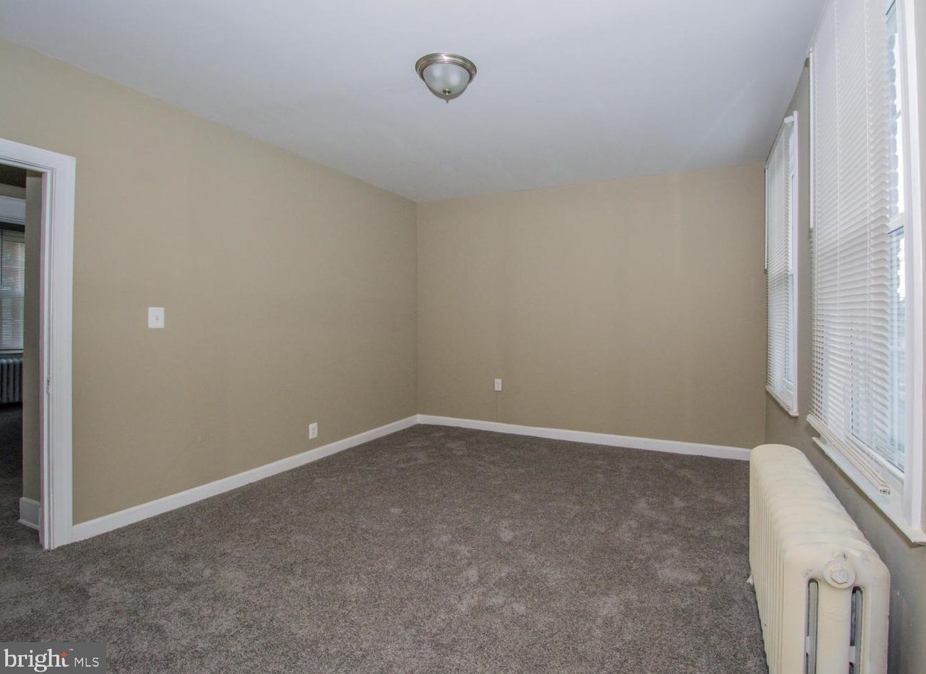 4200 Potter St, Baltimore MD  21229-4122 exterior