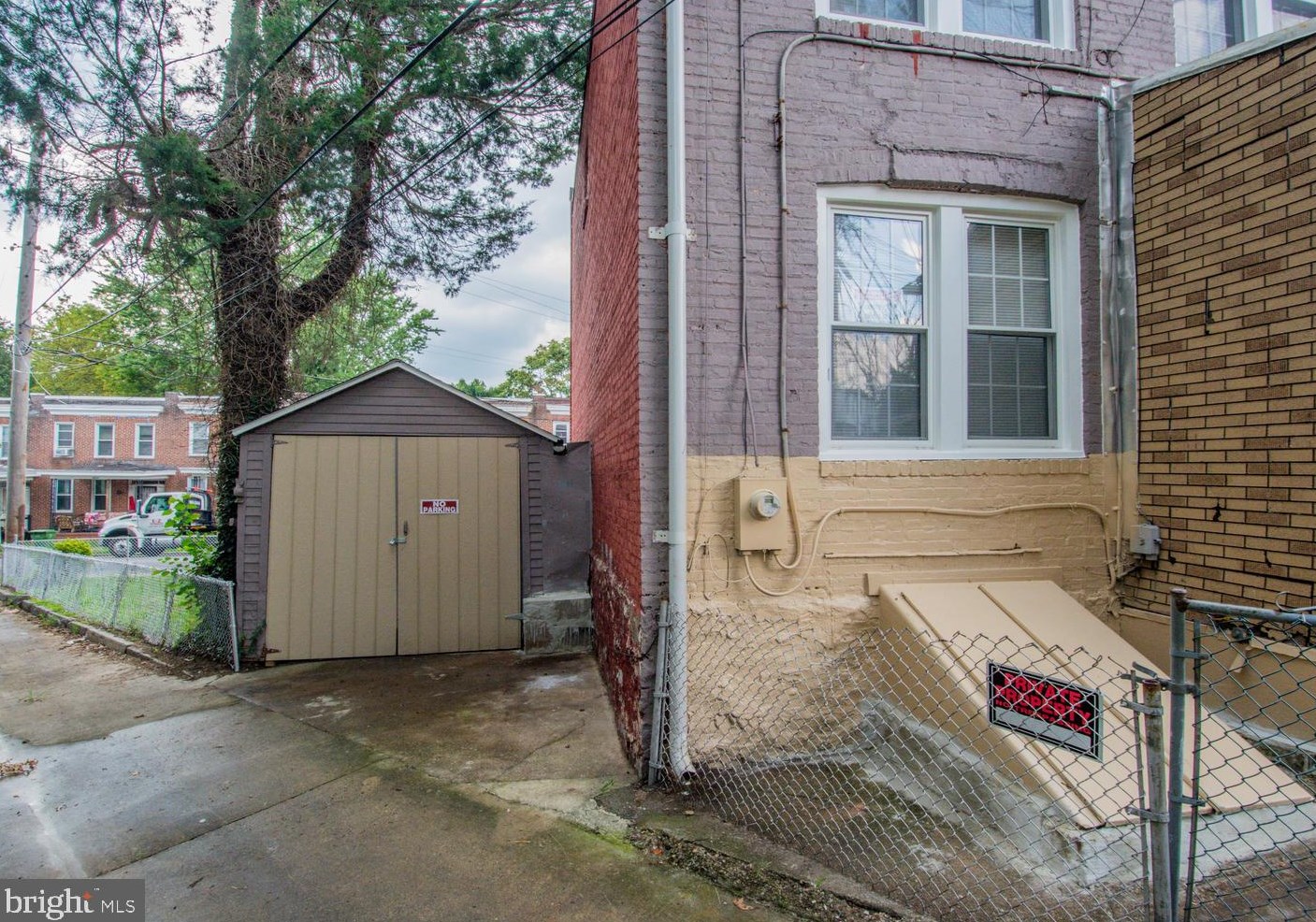 4200 Potter St, Baltimore MD  21229-4134 exterior