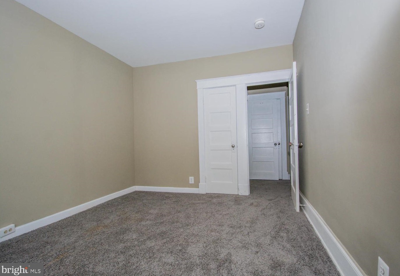 4200 Potter St, Baltimore MD  21229-4122 exterior