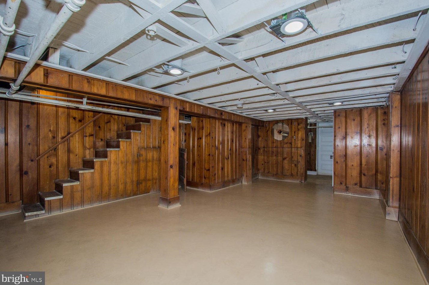 4200 Potter St, Baltimore MD  21229-4122 exterior