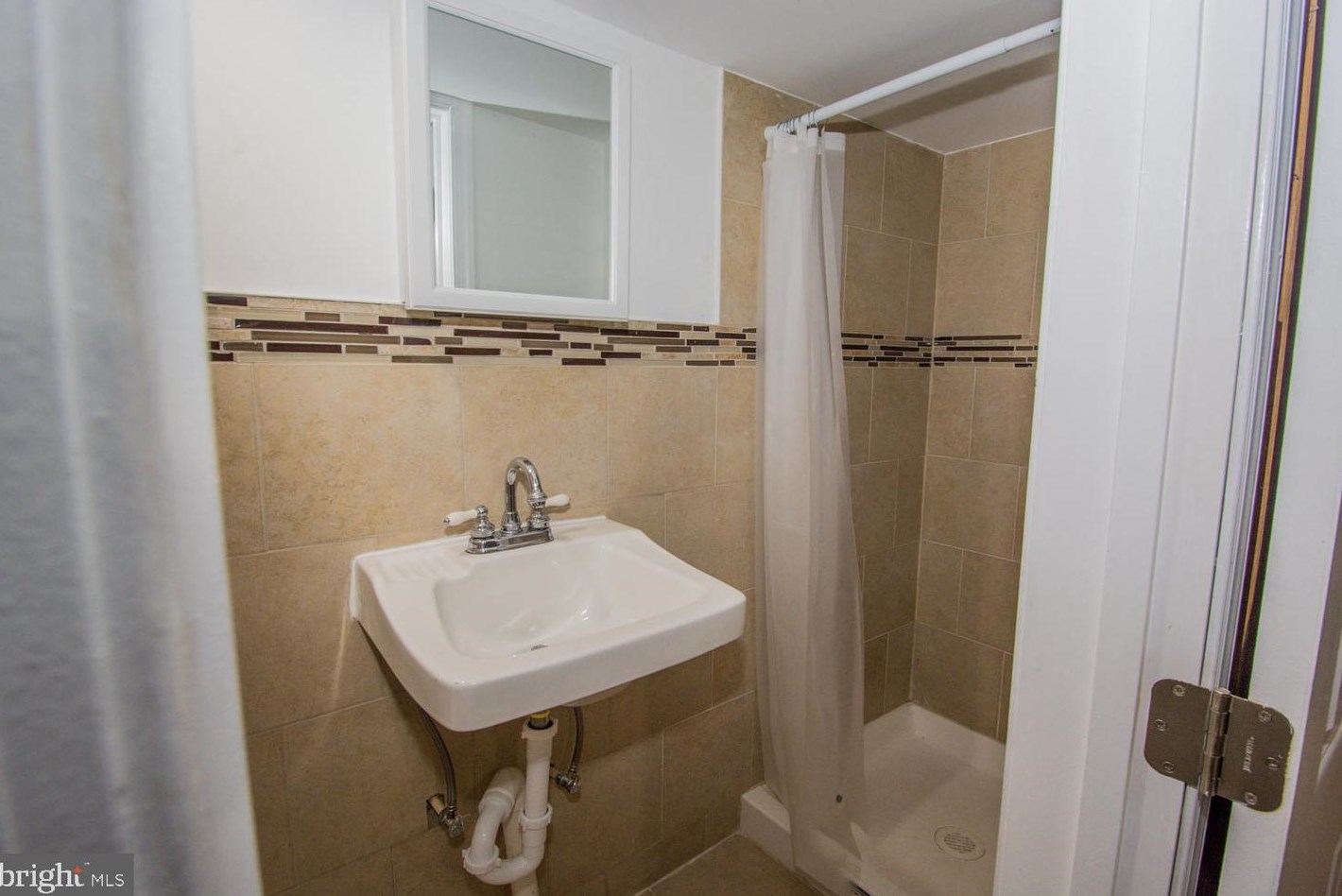 4200 Potter St, Baltimore MD  21229-4122 exterior