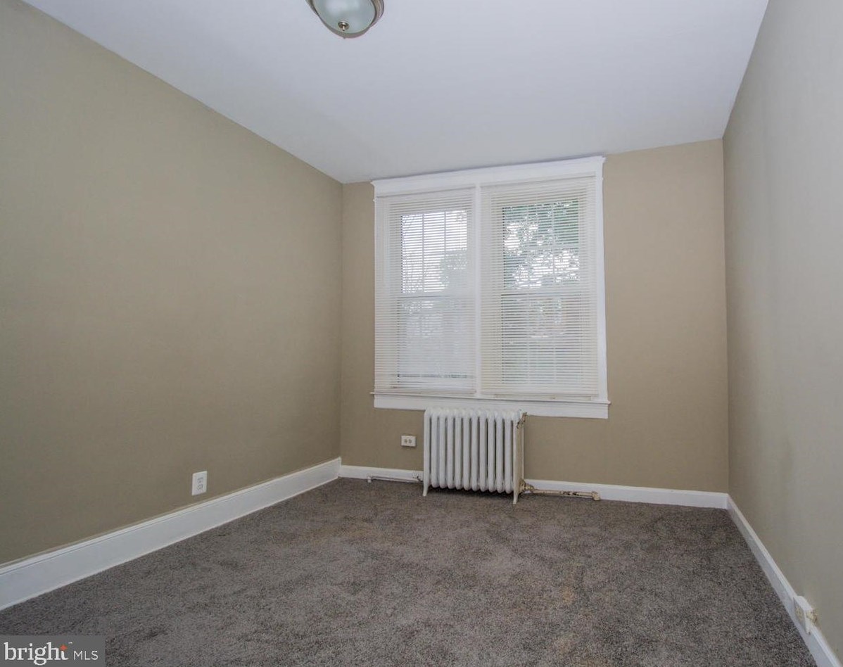 4200 Potter St, Baltimore MD  21229-4122 exterior