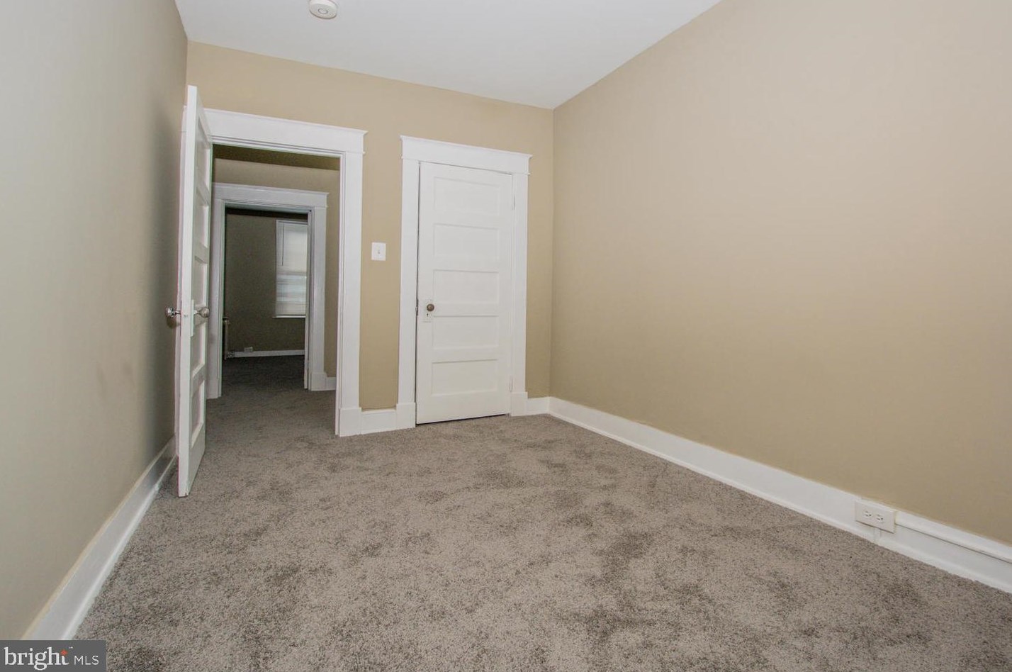 4200 Potter St, Baltimore MD  21229-4122 exterior