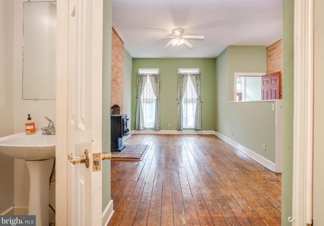 2320 Baltimore St, Baltimore MD  21224-1031 exterior