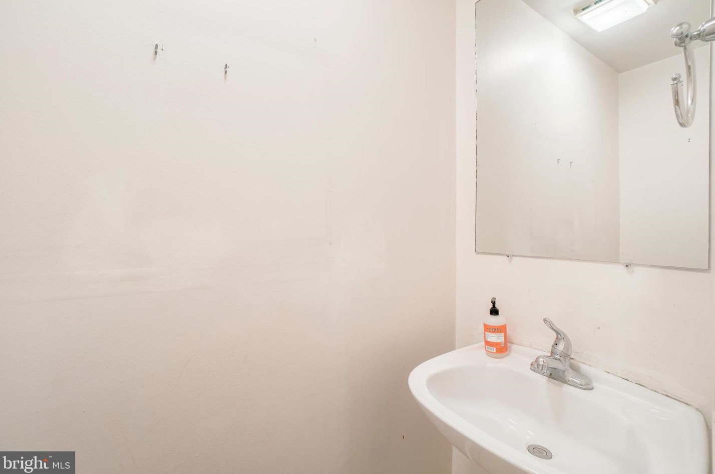 2320 Baltimore St, Baltimore MD  21224-1031 exterior