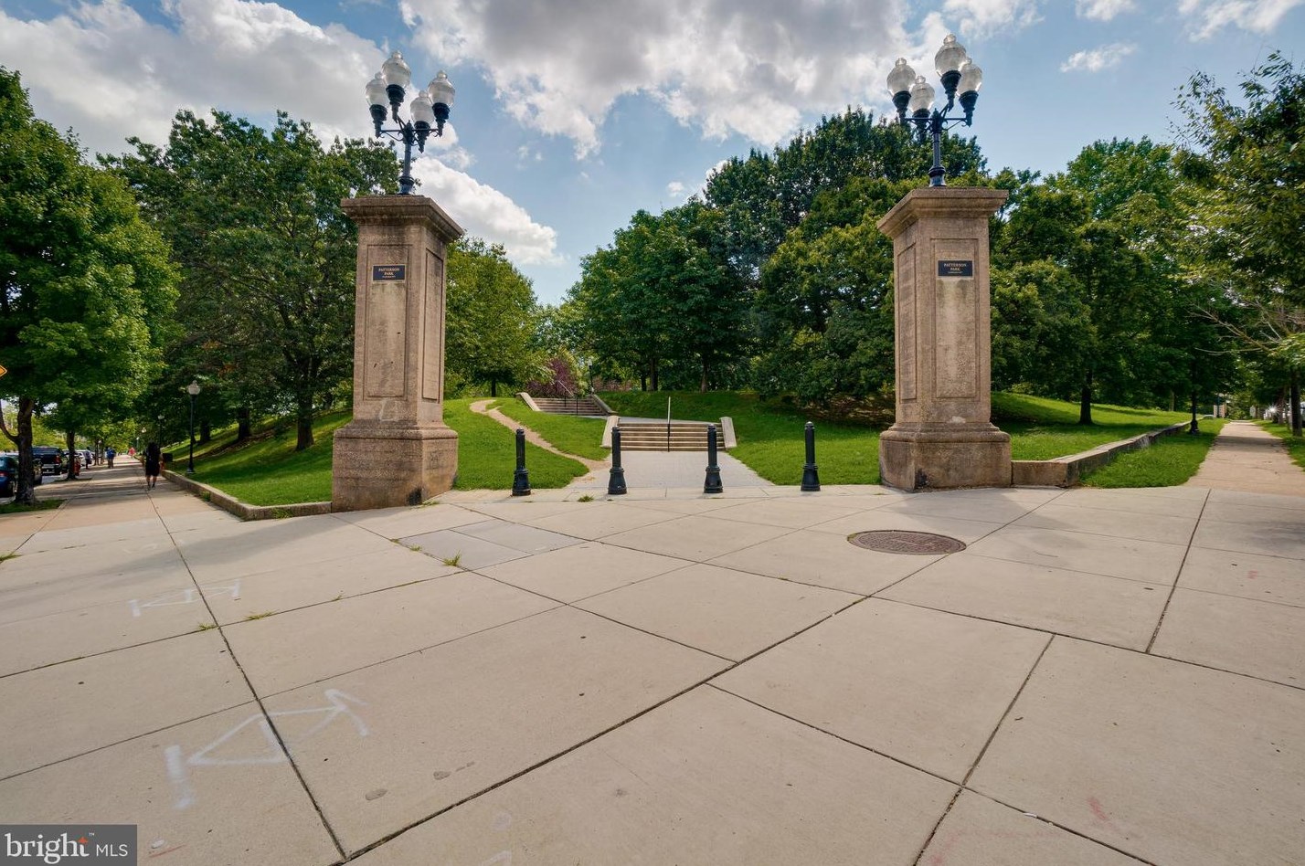 2320 Baltimore St, Baltimore MD  21224-1031 exterior