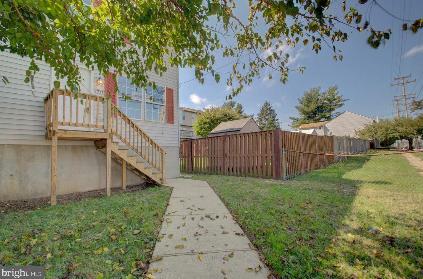 1215 Patapsco Ave, Baltimore, MD 21225-2232