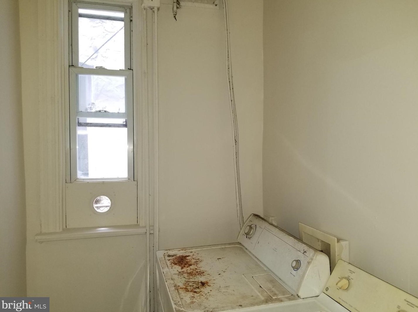 530 23rd St, Baltimore MD  21218-5409 exterior