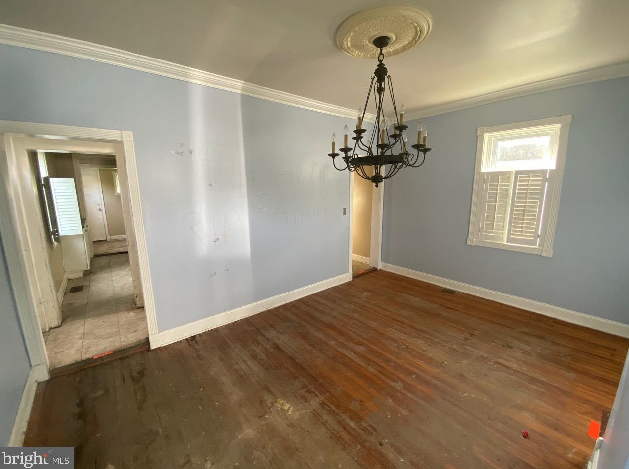 1612 Spence St, Baltimore, MD 21230-1329