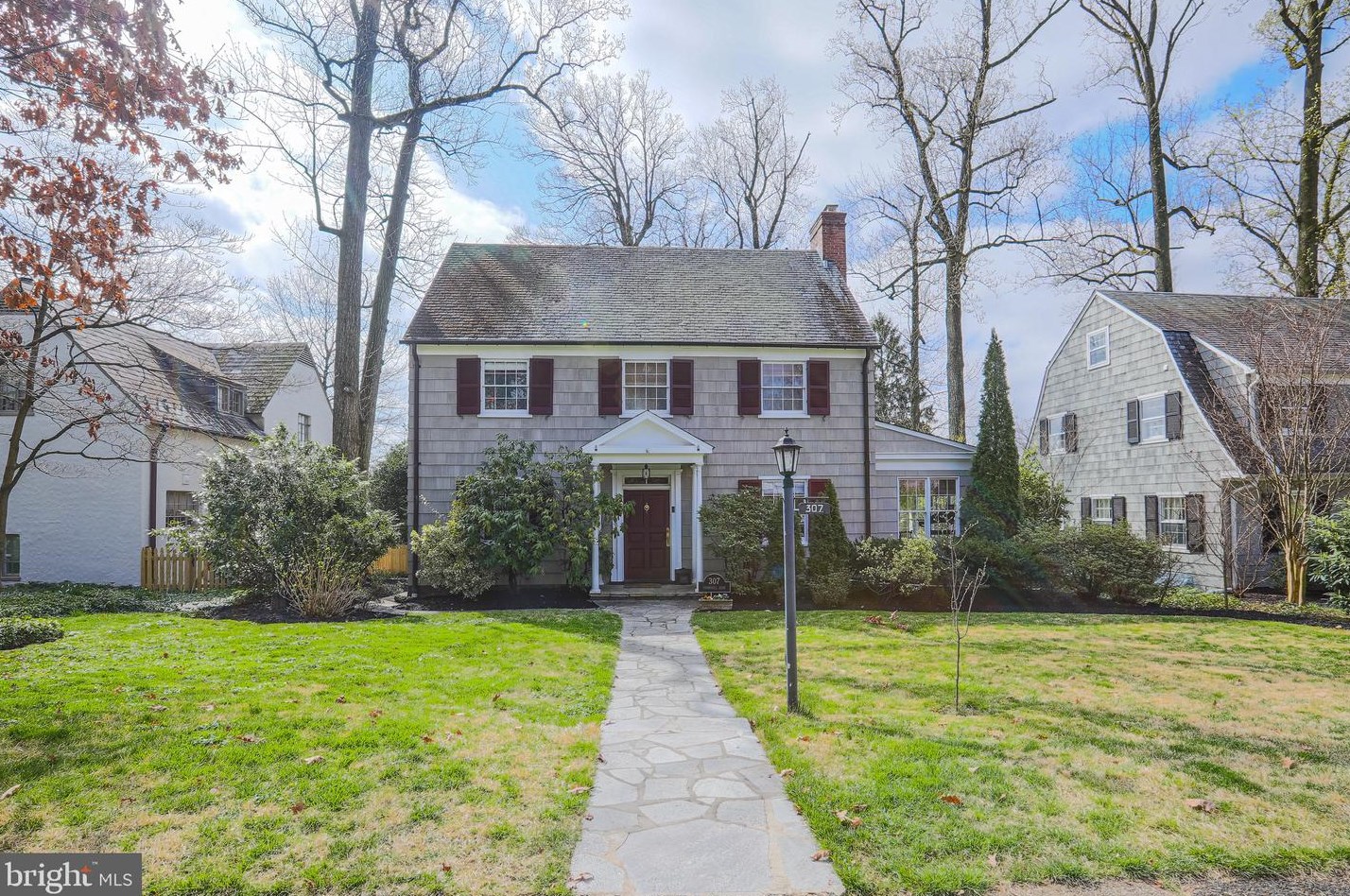 307 Thornhill Rd, Baltimore, MD 21212-3503