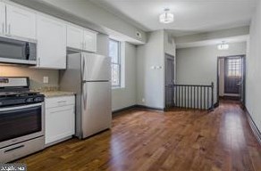 8 Barney St, Baltimore, MD 21230-4804