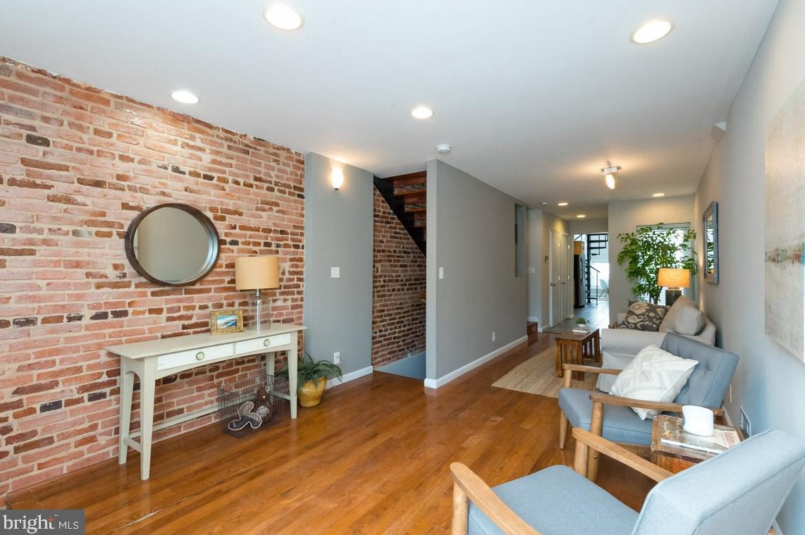 224 Chester St, Baltimore MD  21231-2625 exterior