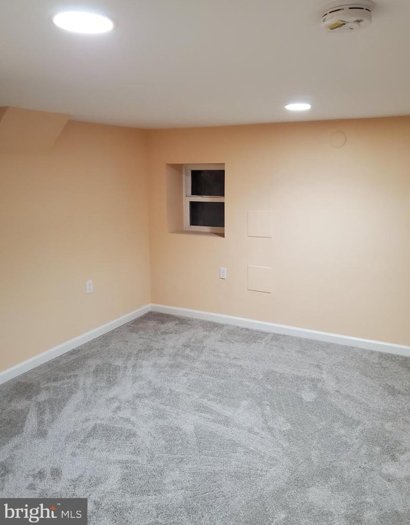 2227 Homewood Ave, Baltimore MD  21218-5425 exterior