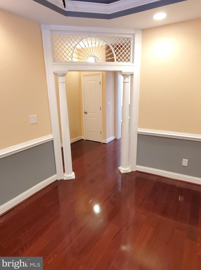 2227 Homewood Ave, Baltimore MD  21218-5425 exterior