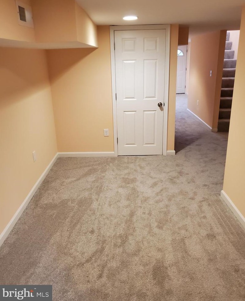 2227 Homewood Ave, Baltimore MD  21218-5425 exterior