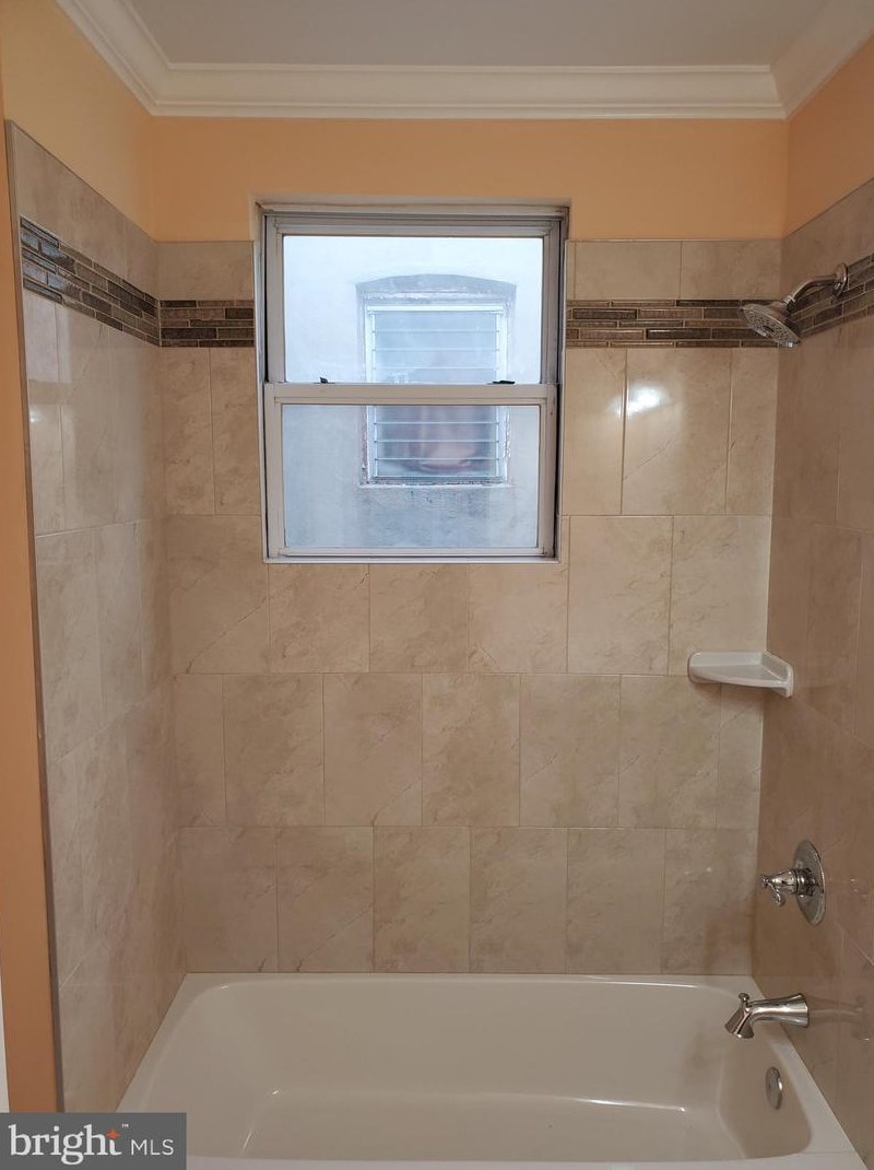 2227 Homewood Ave, Baltimore MD  21218-5425 exterior