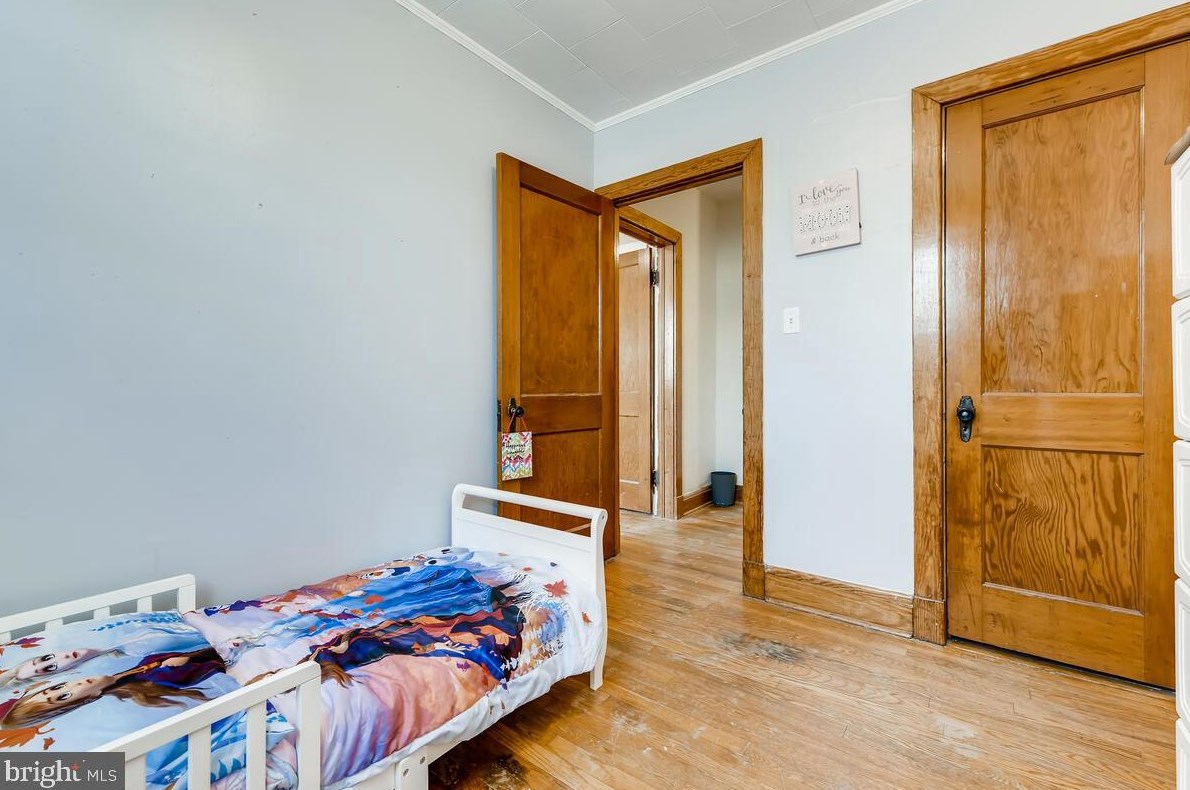 3847 Brooklyn Ave, Baltimore MD 21225-2121 exterior