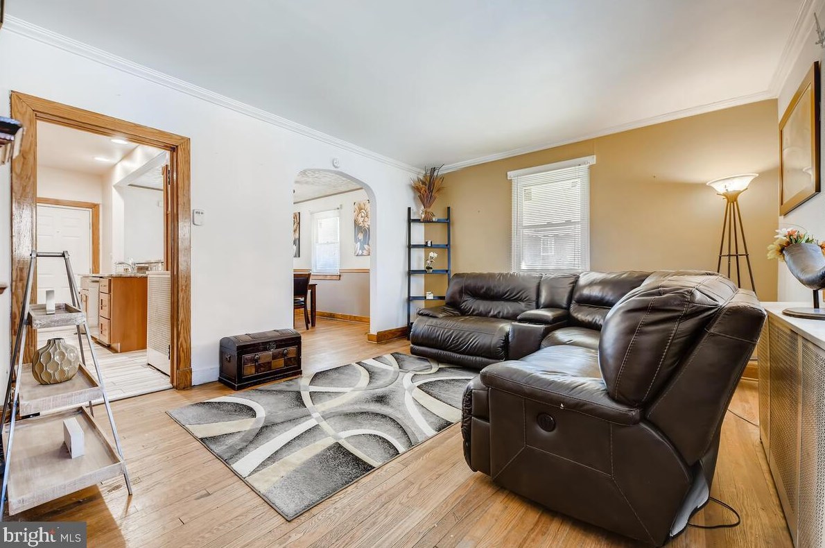 3847 Brooklyn Ave, Baltimore MD 21225-2121 exterior