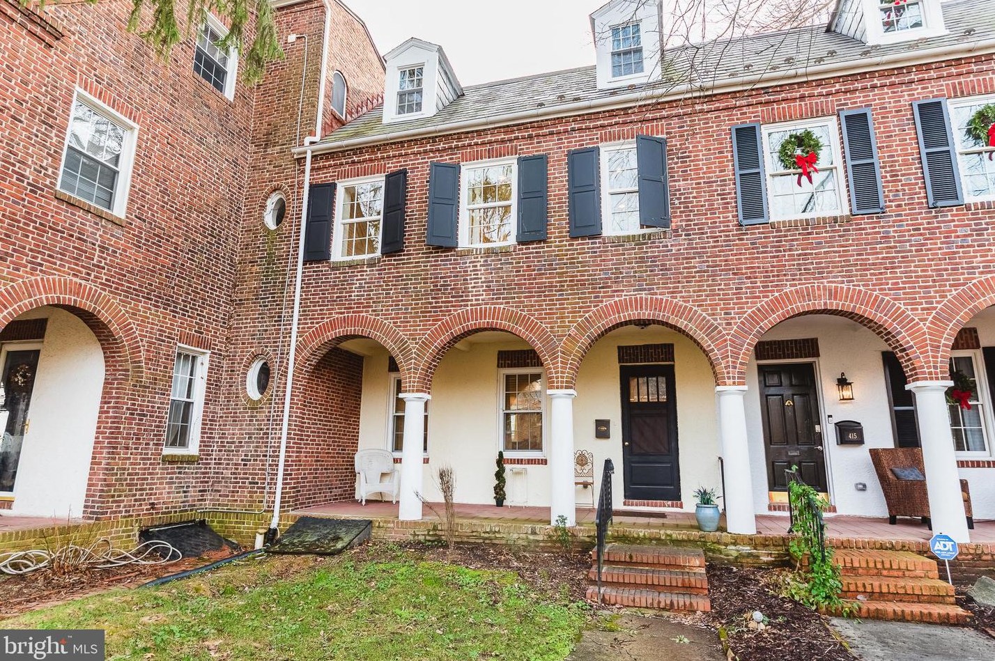 417 Southway, Baltimore, MD 21218-2520