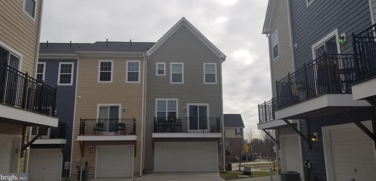 4606 Maple Wood Dr, Baltimore, MD 21229-2488