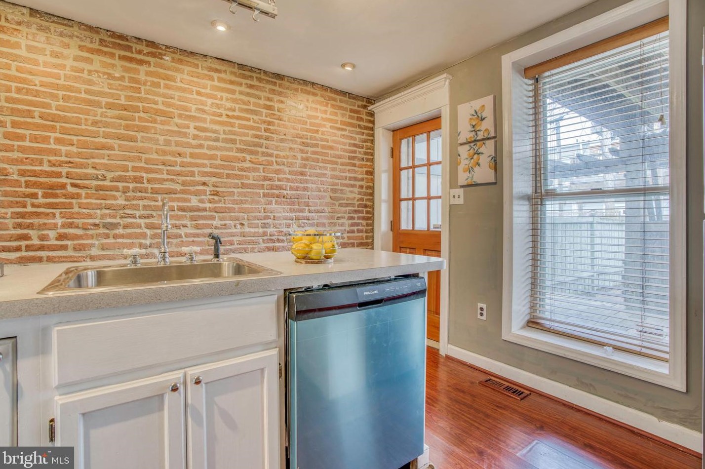 418 Folsom St, Baltimore MD 21230-4322 exterior