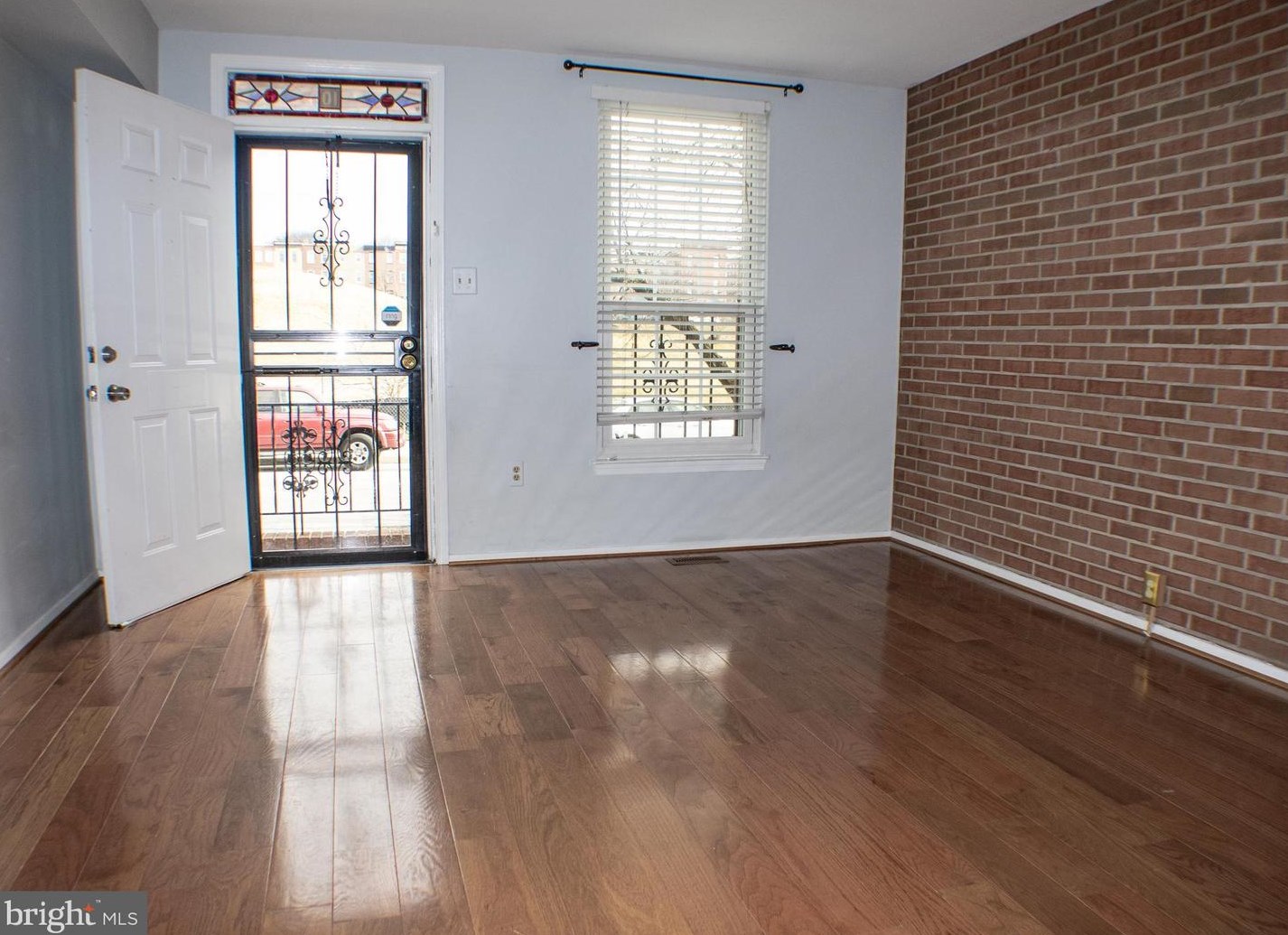 10 Wolfe St, Baltimore, MD 21231-1620