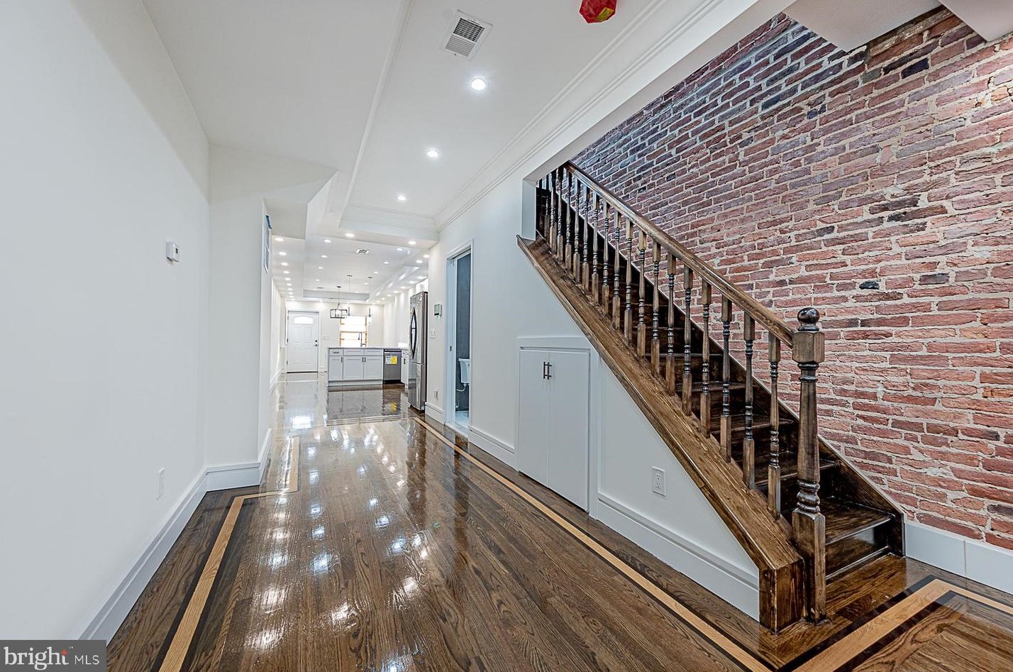 2025 Mcelderry St, Baltimore, MD 21205-2214