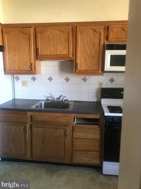 2314 Ocala Ave, Baltimore, MD 21215-7802