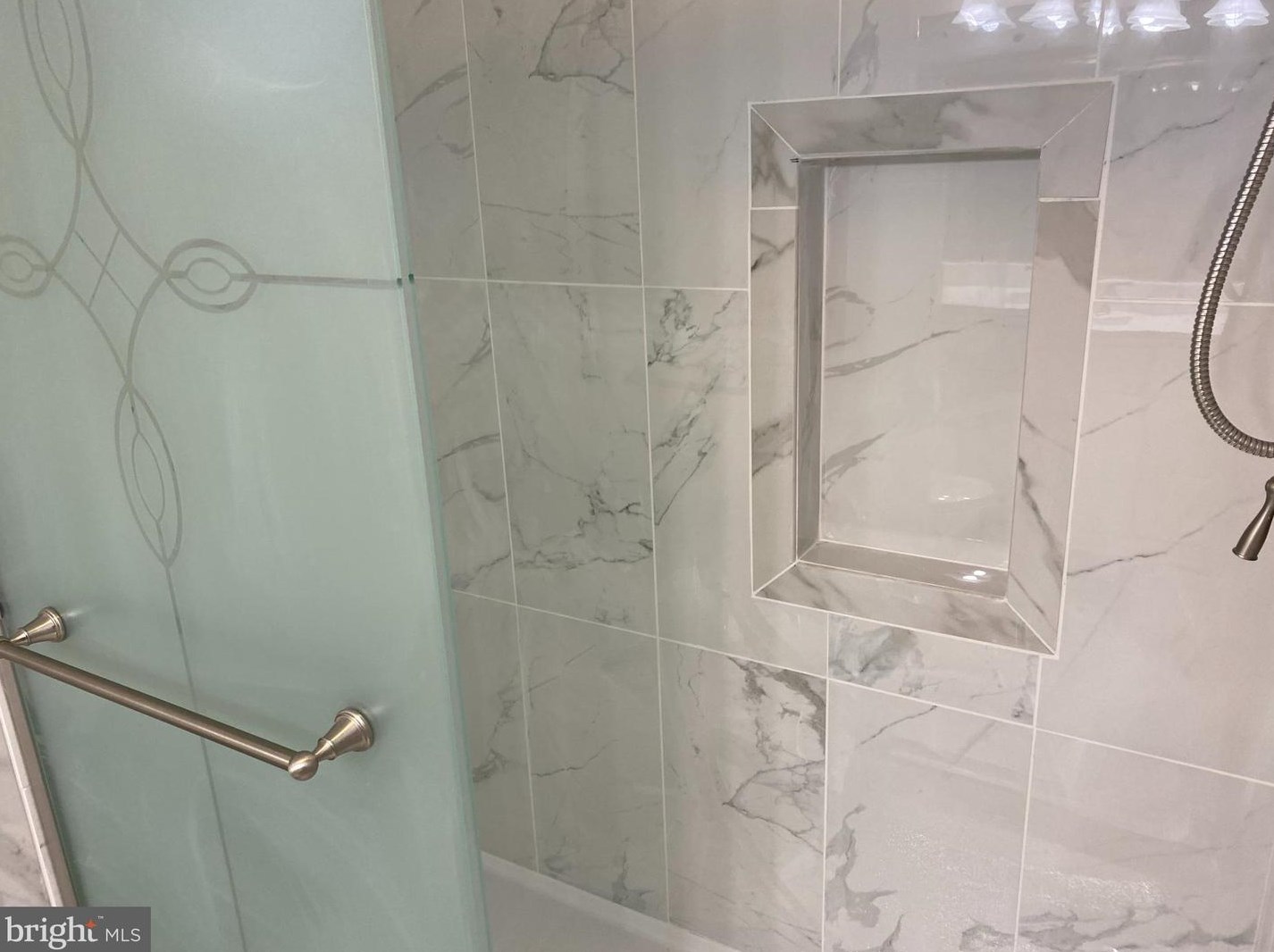 6707 Gary Ave, Baltimore MD  21222-1021 exterior