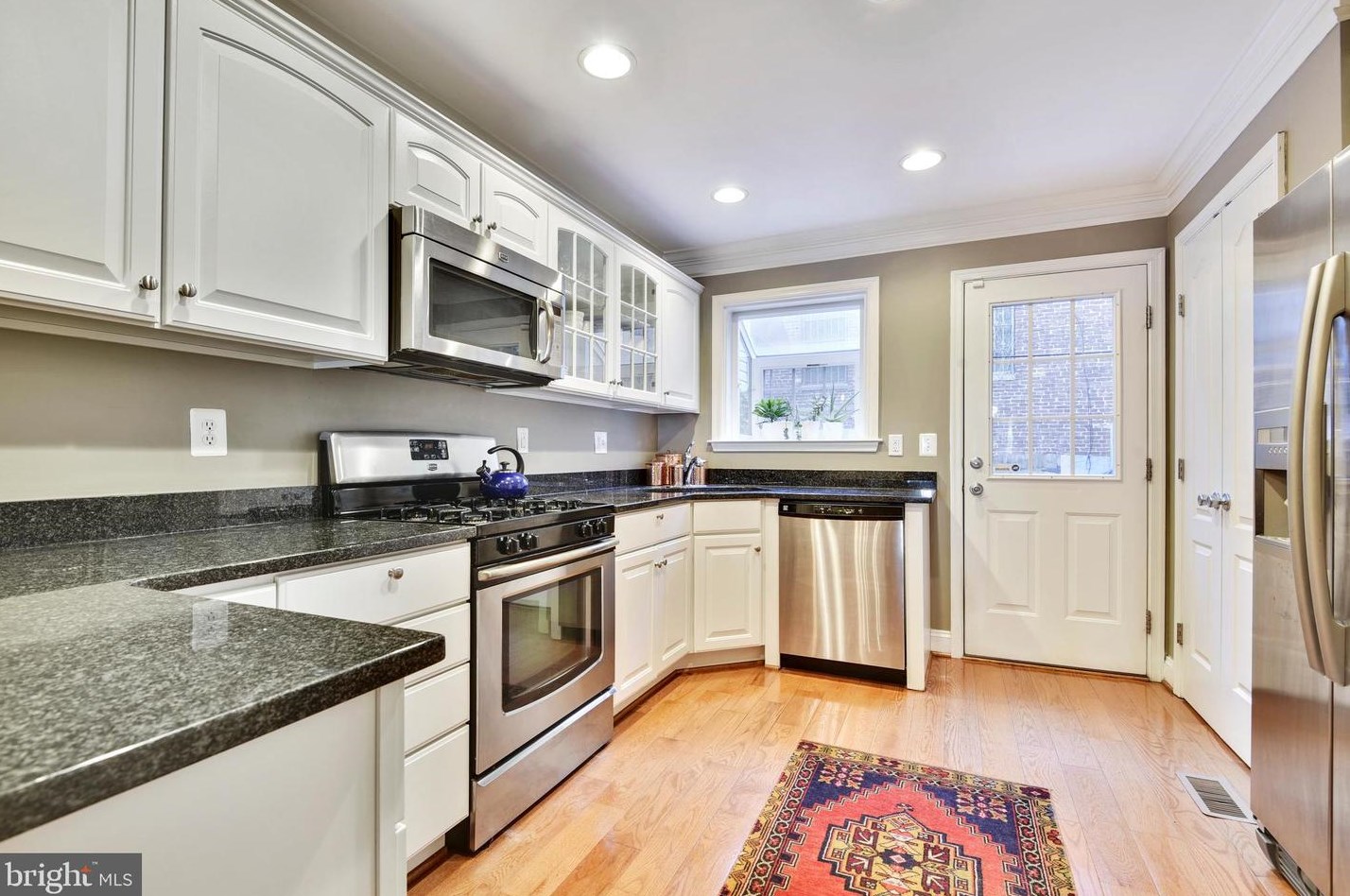 511 Chester St, Baltimore MD  21205-2301 exterior