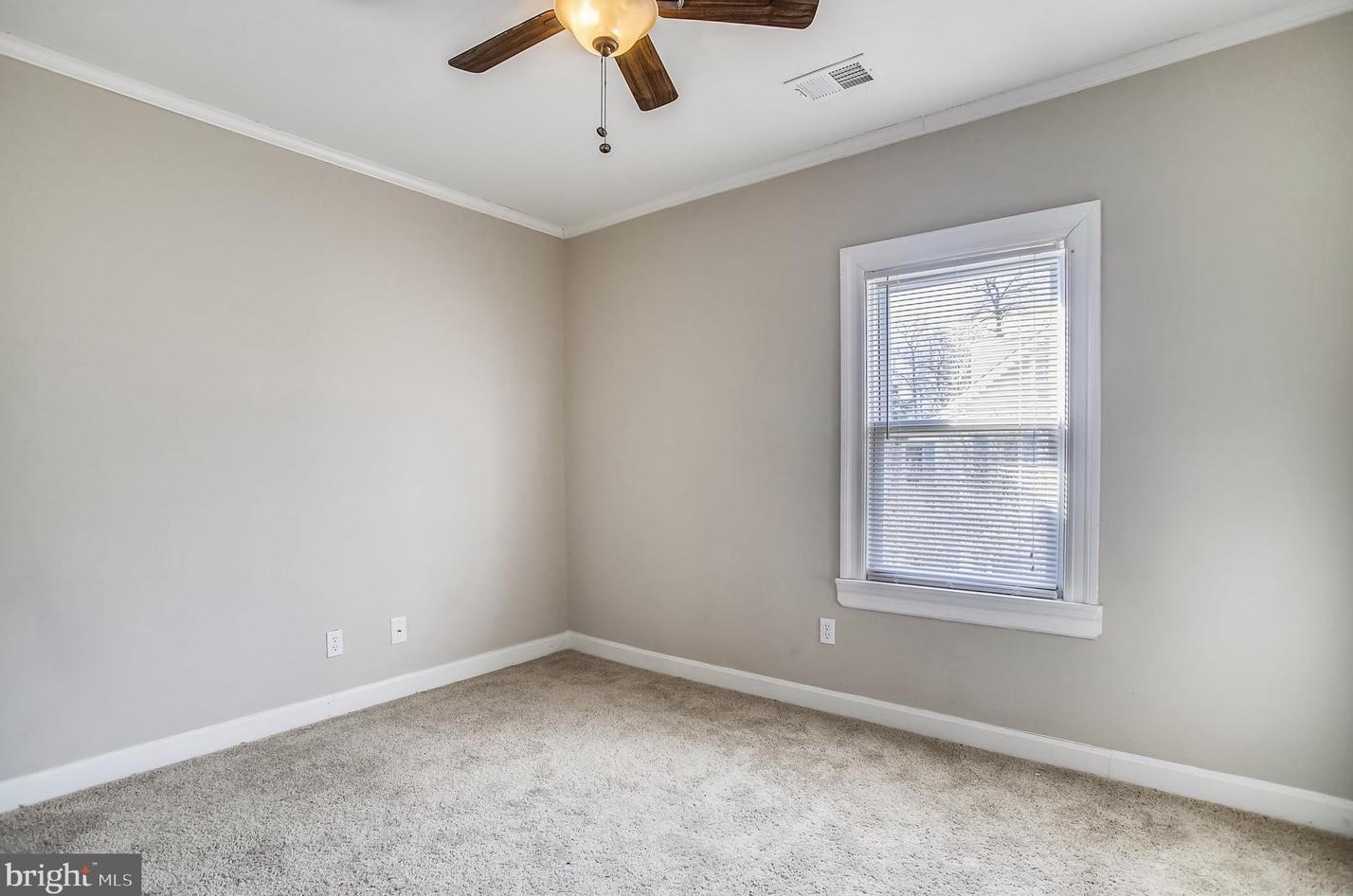 425 Winston Ave, Baltimore MD  21212-4427 exterior