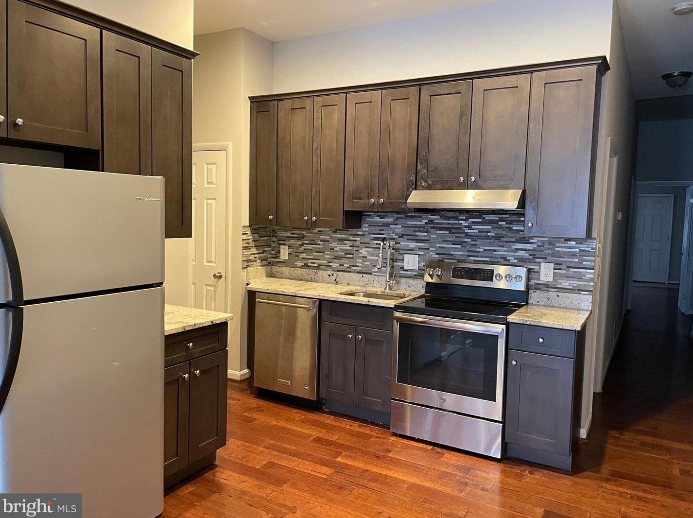 810 Newington Ave, Baltimore MD  21217-4629 exterior
