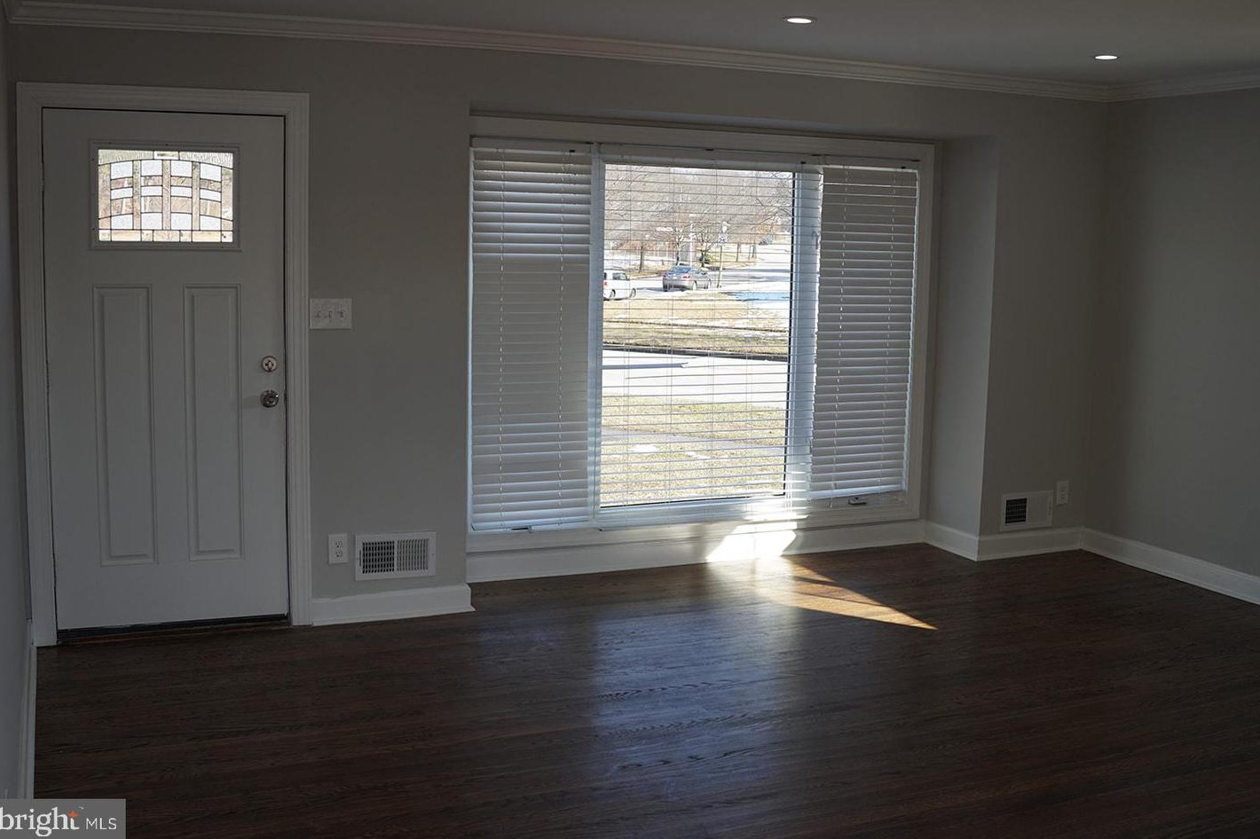 6308 Mcclean Blvd, Baltimore, MD 21214-1029