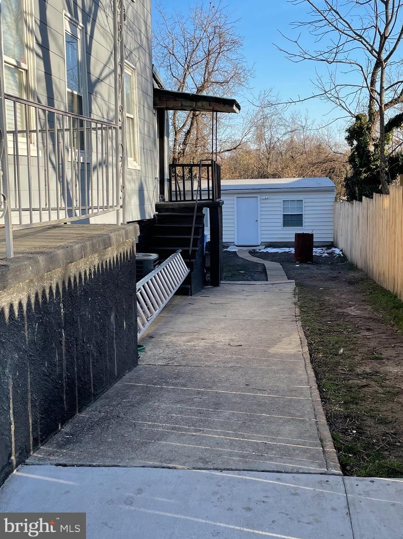 2629 Georgetown Rd, Baltimore, MD 21230-1301