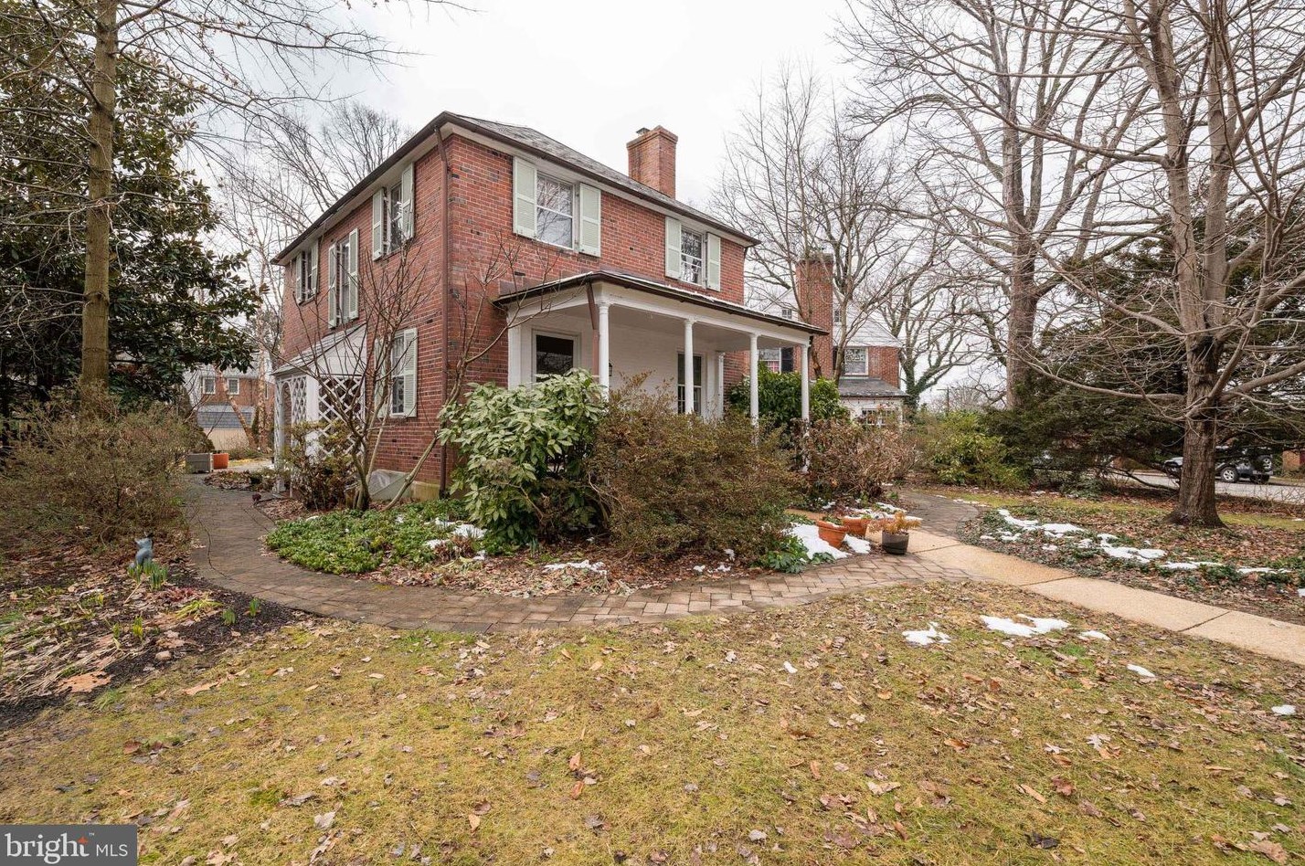 1205 Havenwood Rd, Baltimore, MD 21218-1436