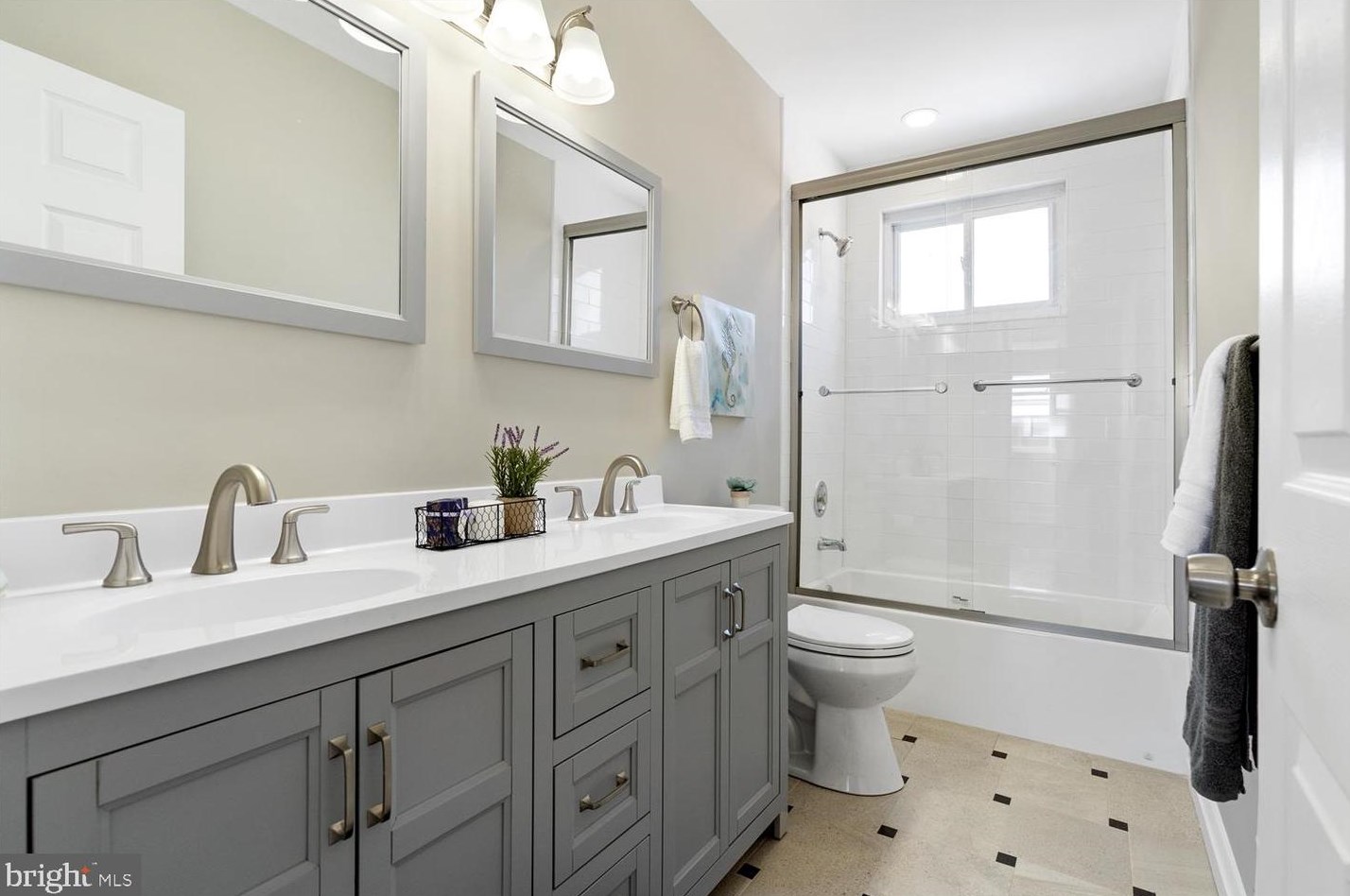 6019 Western Run Dr, Baltimore MD  21209-4007 exterior