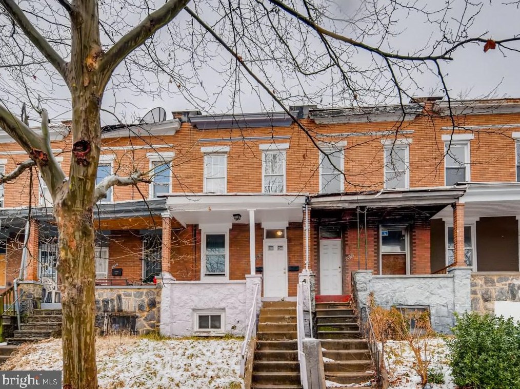 2616 Aisquith St, Baltimore, MD 21218-4815