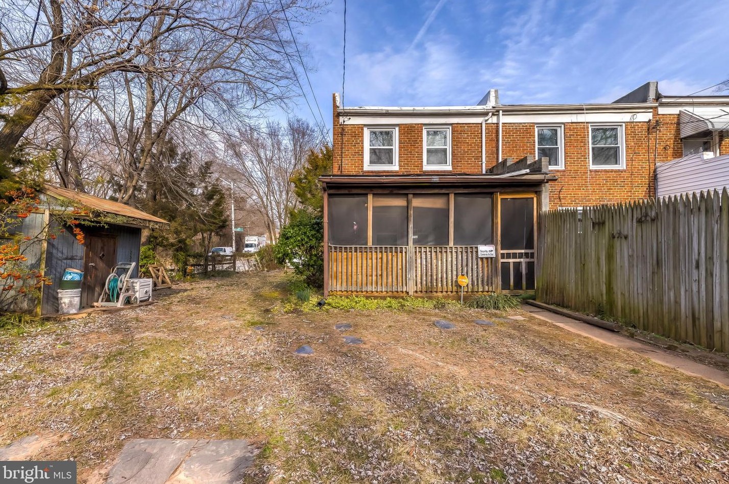 2400 Harriet Ave, Baltimore, MD 21230-2714